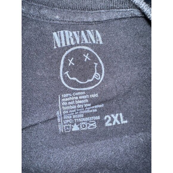 Nirvana Black & Yellow Smiley Face T-Shirt 2XL 100% Cotton - Picture 3 of 4